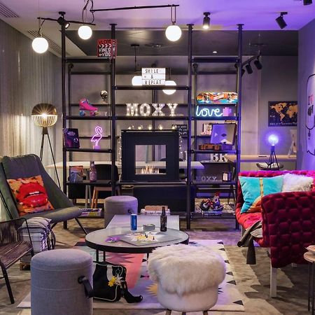 Moxy Bucharest Old Town Hotel Екстериор снимка